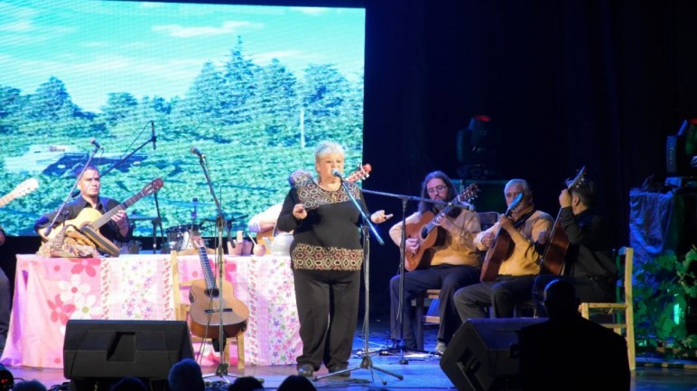 Esencia 2025: una noche para homenajear a la música cuyana y a Jorge Viñas